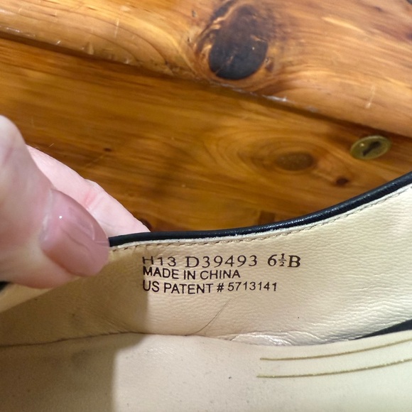 Cole Haan Black Pumps Heels - Picture 8 of 8